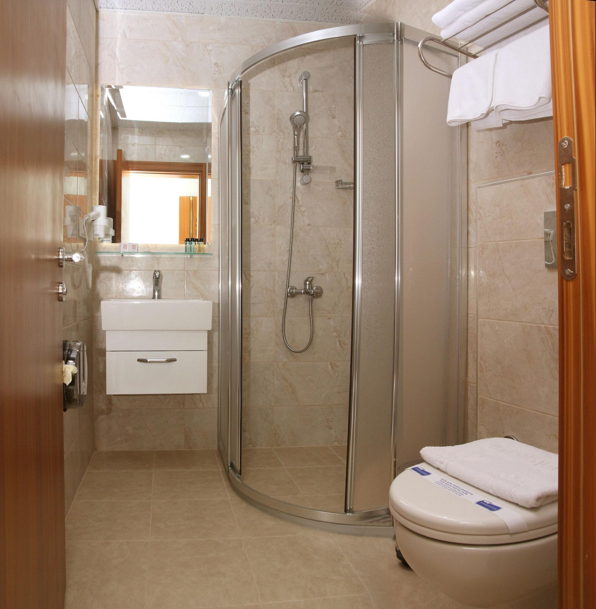 Green Garden Hotel Истанбул Екстериор снимка