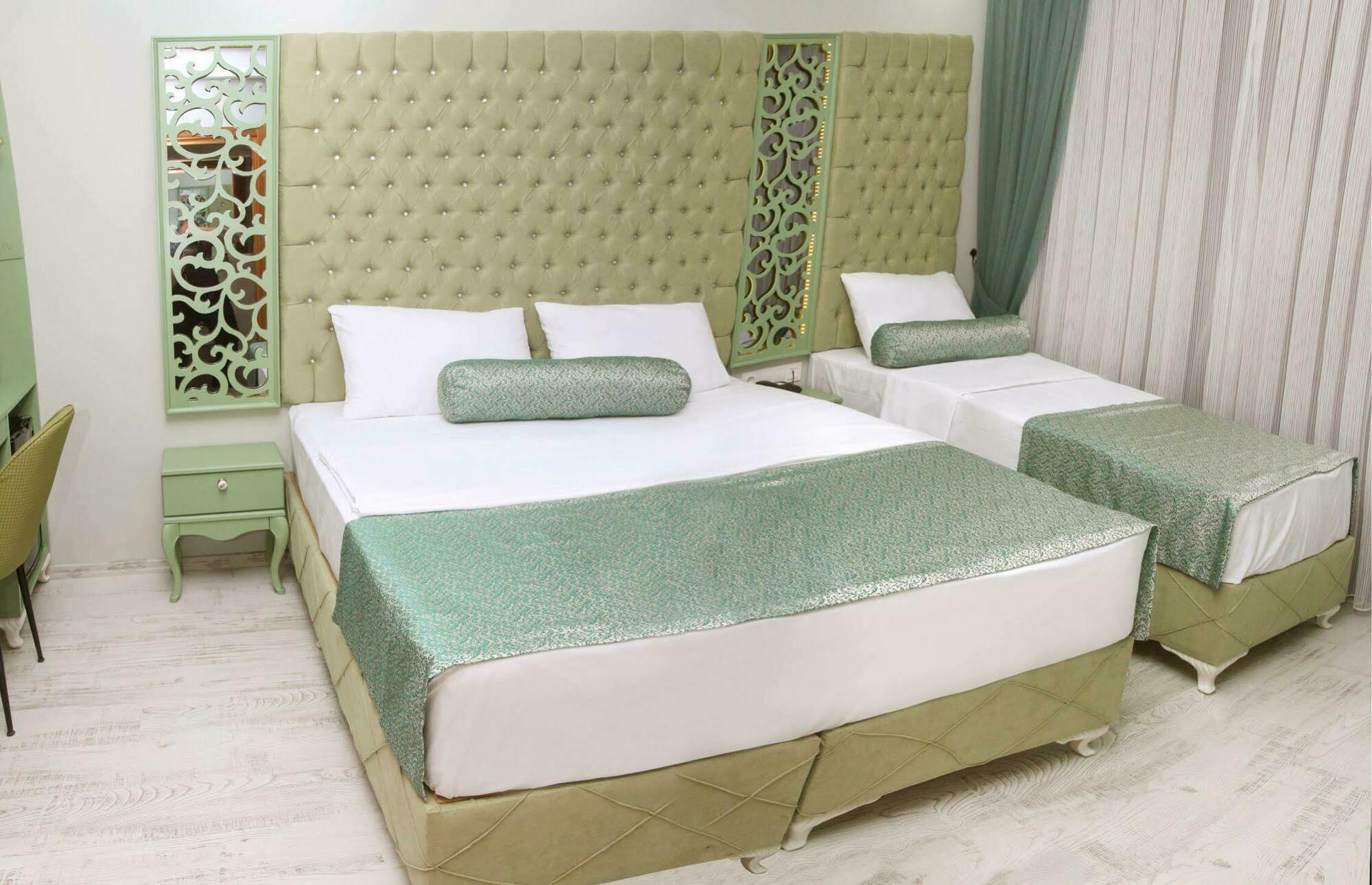Green Garden Hotel Истанбул Екстериор снимка